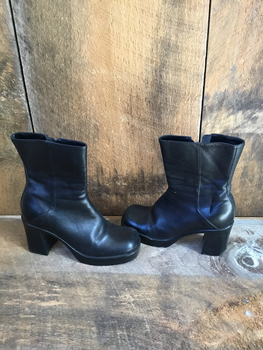 Steve Madden Y2K Lizie Boot