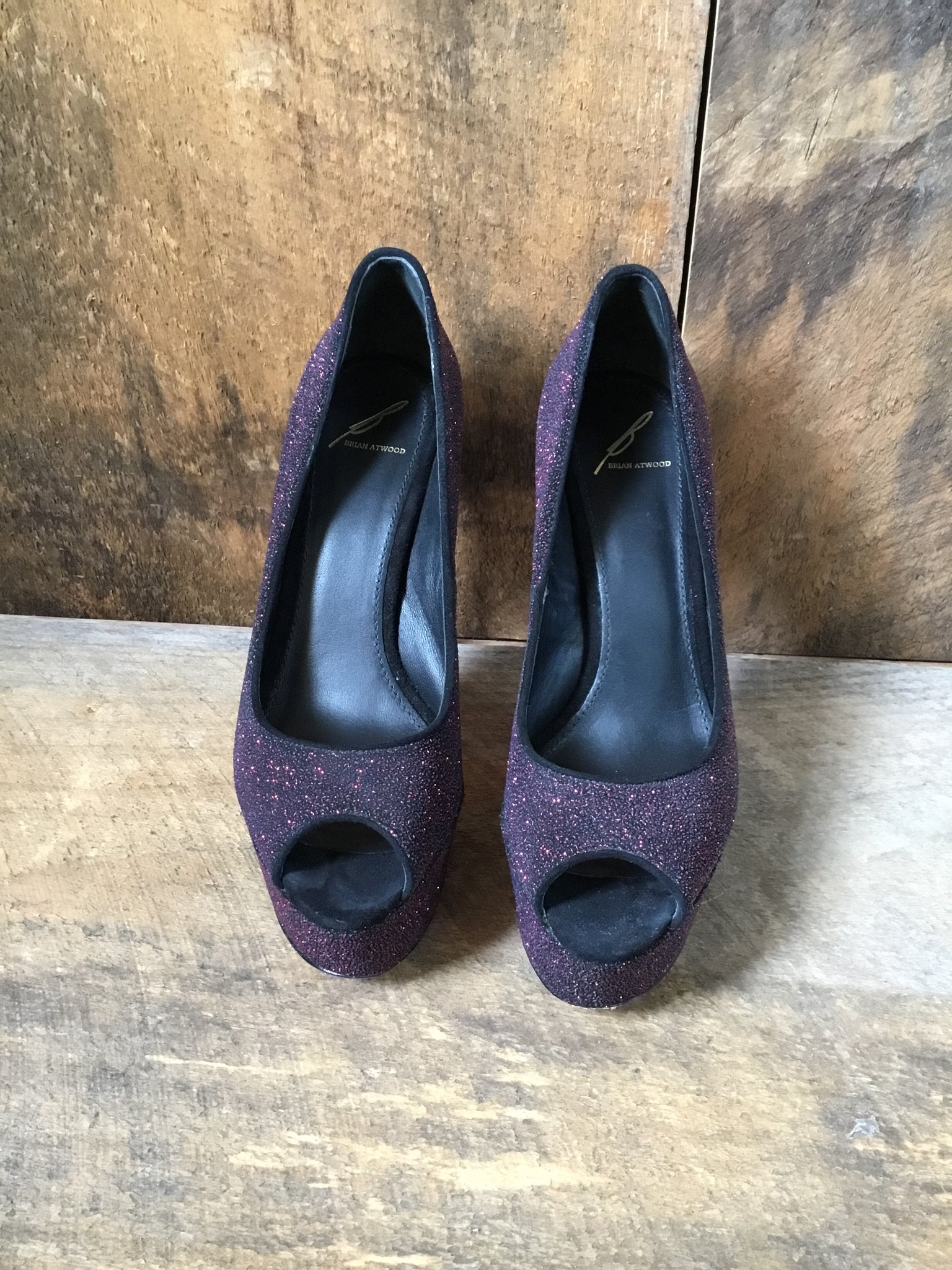 Culver Rhinestone Embellished Block Heel Sandals In Burgundy | Rag & Co. |  Wolf & Badger
