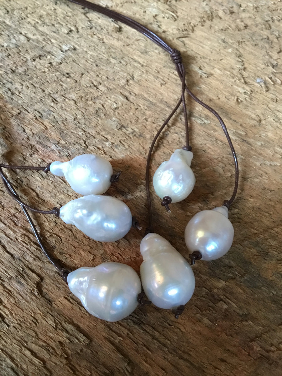 Freshwater Pearl Leather Necklace